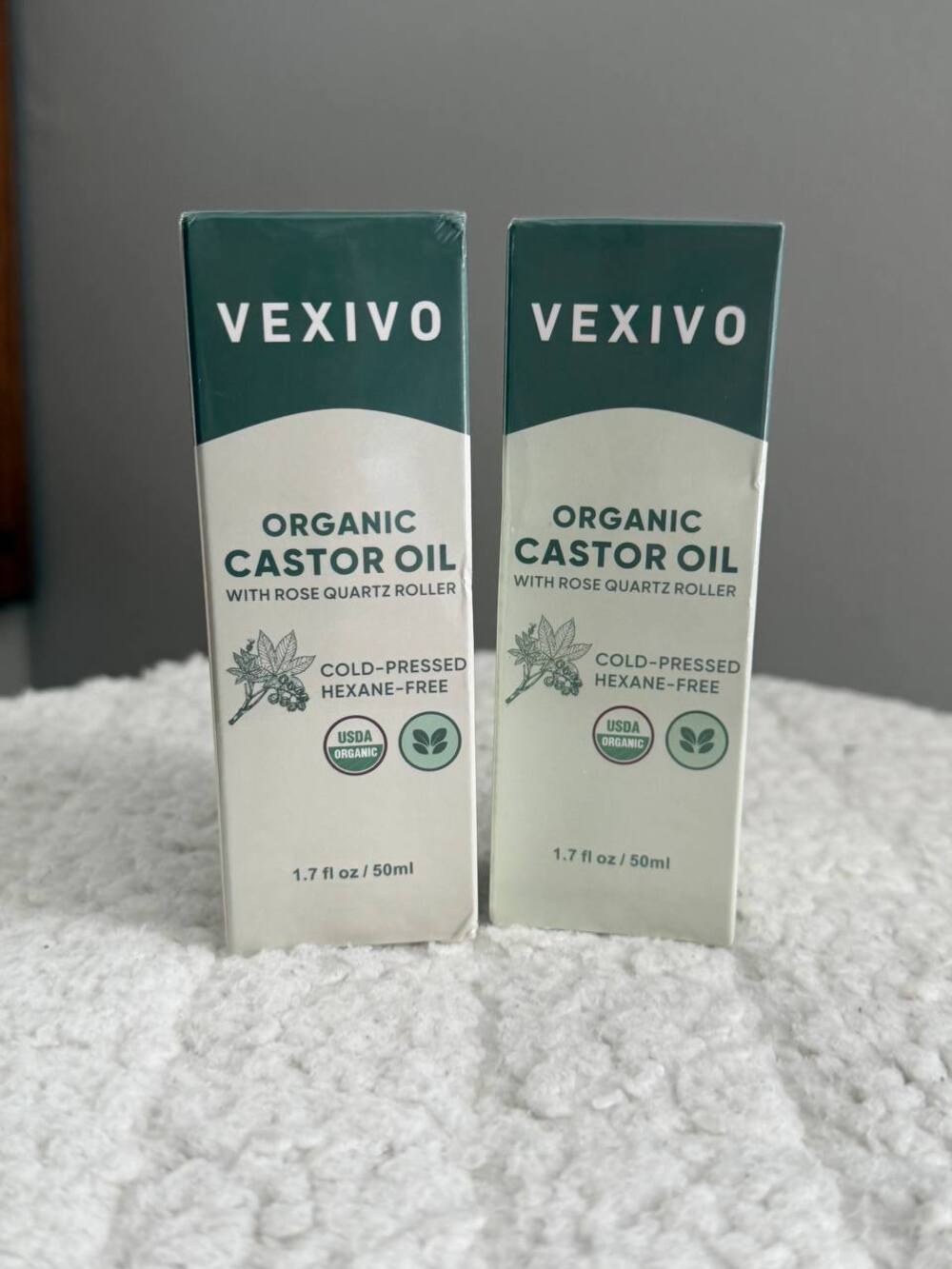 Vexivo Original 100% Organic Castor Oil ColdPressed With Rose Quartz Roller 50ml